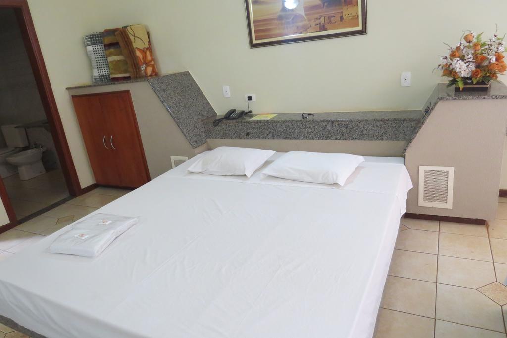 Hotel Green Village Jardinópolis Rum bild